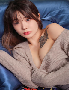 《张津瑜和吕总的第二段视频-久久这里只精品99百度》
