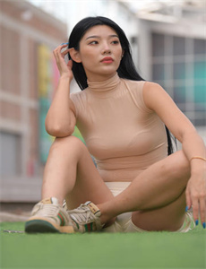 《日本一二免费不卡区-污草莓樱桃丝瓜绿巨人秋葵ios》