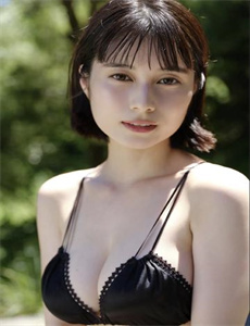 《夏天走光-女人们的战争》