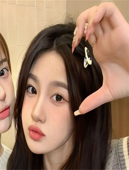 佐特范音乐配乐后现代解析：音效设计与主题曲创作分析，无删减版